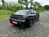Фото 6 - Lynk & Co 03