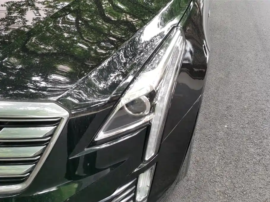 Cadillac XT5 2017 Anniversary Edition 25T Technology фото 5