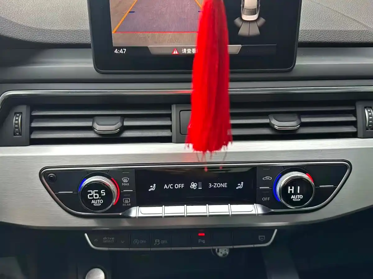 Audi A4L 2019 45 TFSI quattro Personality Sport (China VI) фото 11