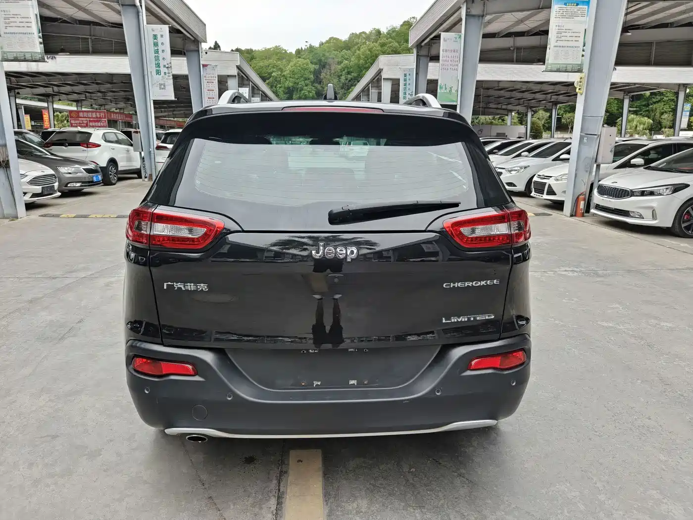 Jeep Cherokee 2018 2017 2.0L Superior Edition