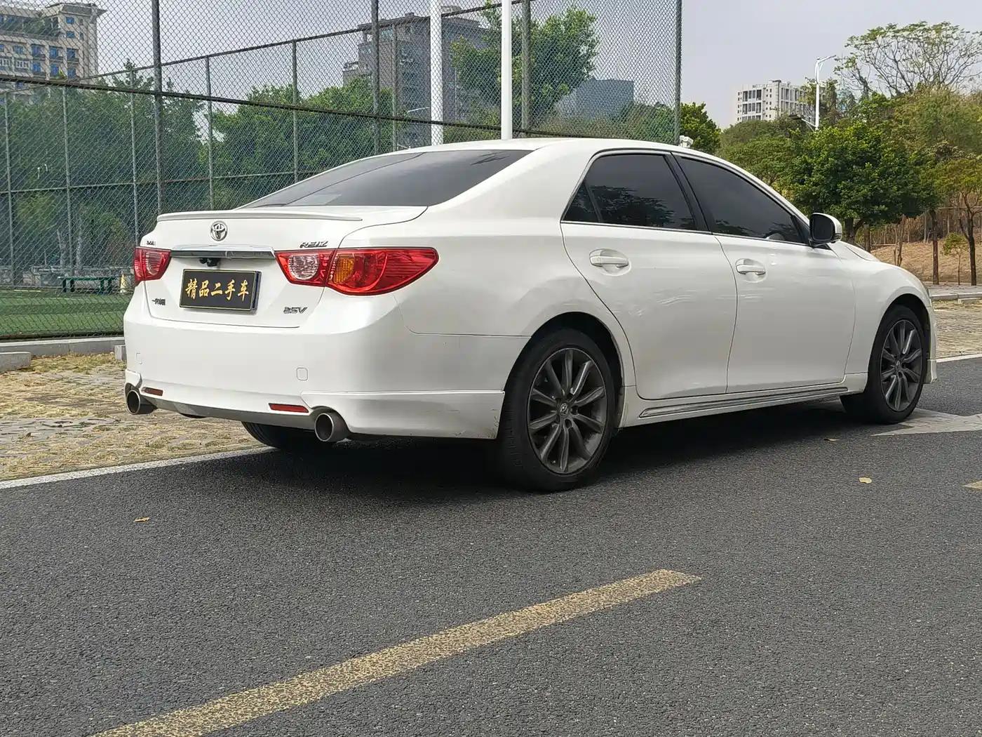 Toyota Reiz 2012 2.5V Grace Elite Styling Edition фото 4