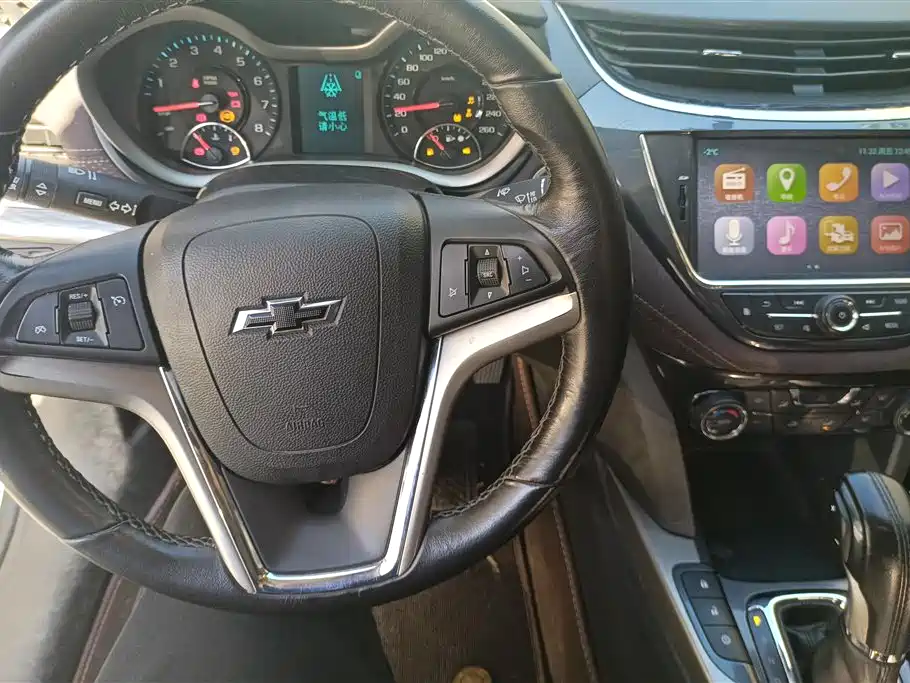 Chevrolet Malibu 2018 530T Automatic Luxury Edition фото 12