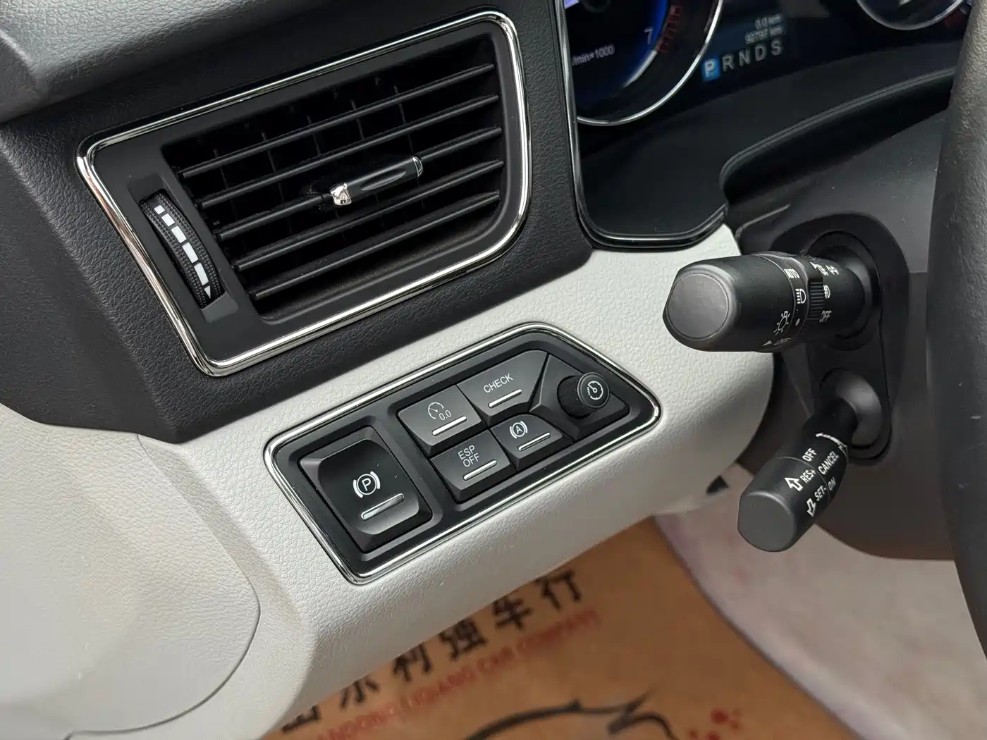 Hongqi H7 2015 2015 2.0T Luxury