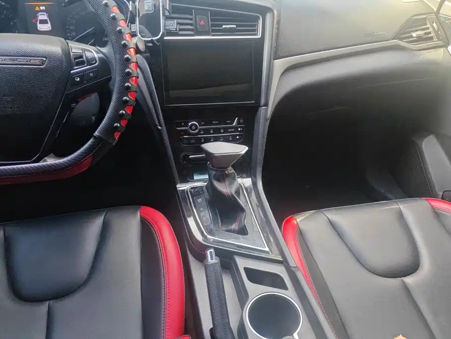 Venucia D60 2018 2018 1.6L CVT Smart Elite Edition