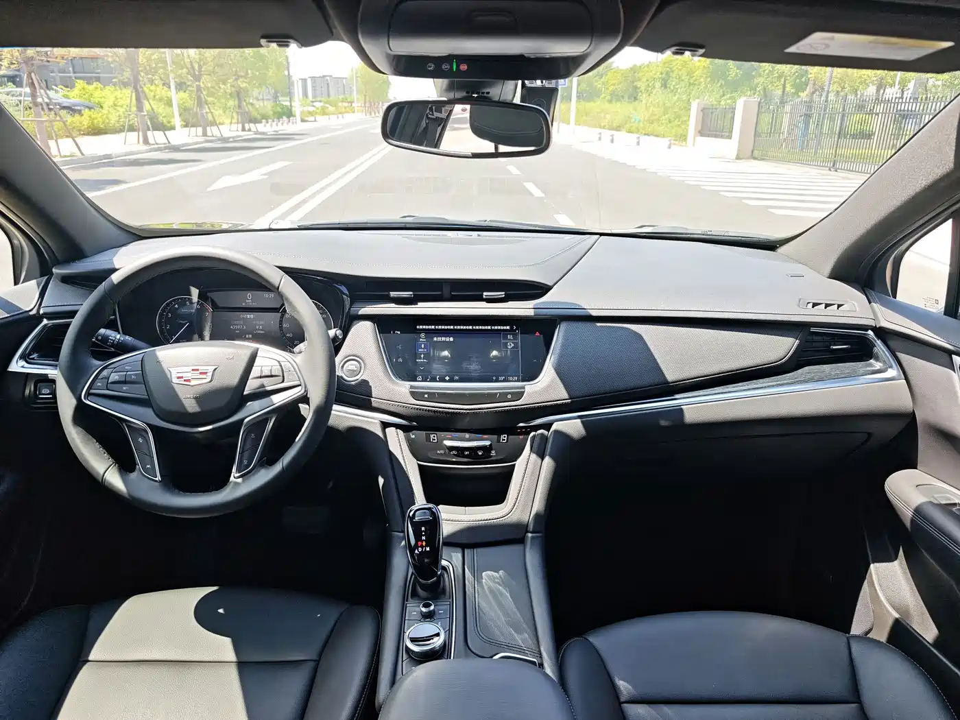Фото 5 - Cadillac XT5