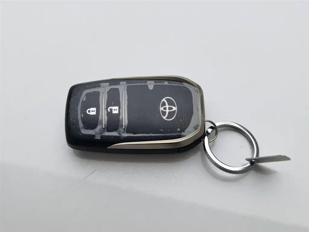 Toyota RAV4 Rongfang 2015 2.5L Automatic 4WD Elite Edition фото 19
