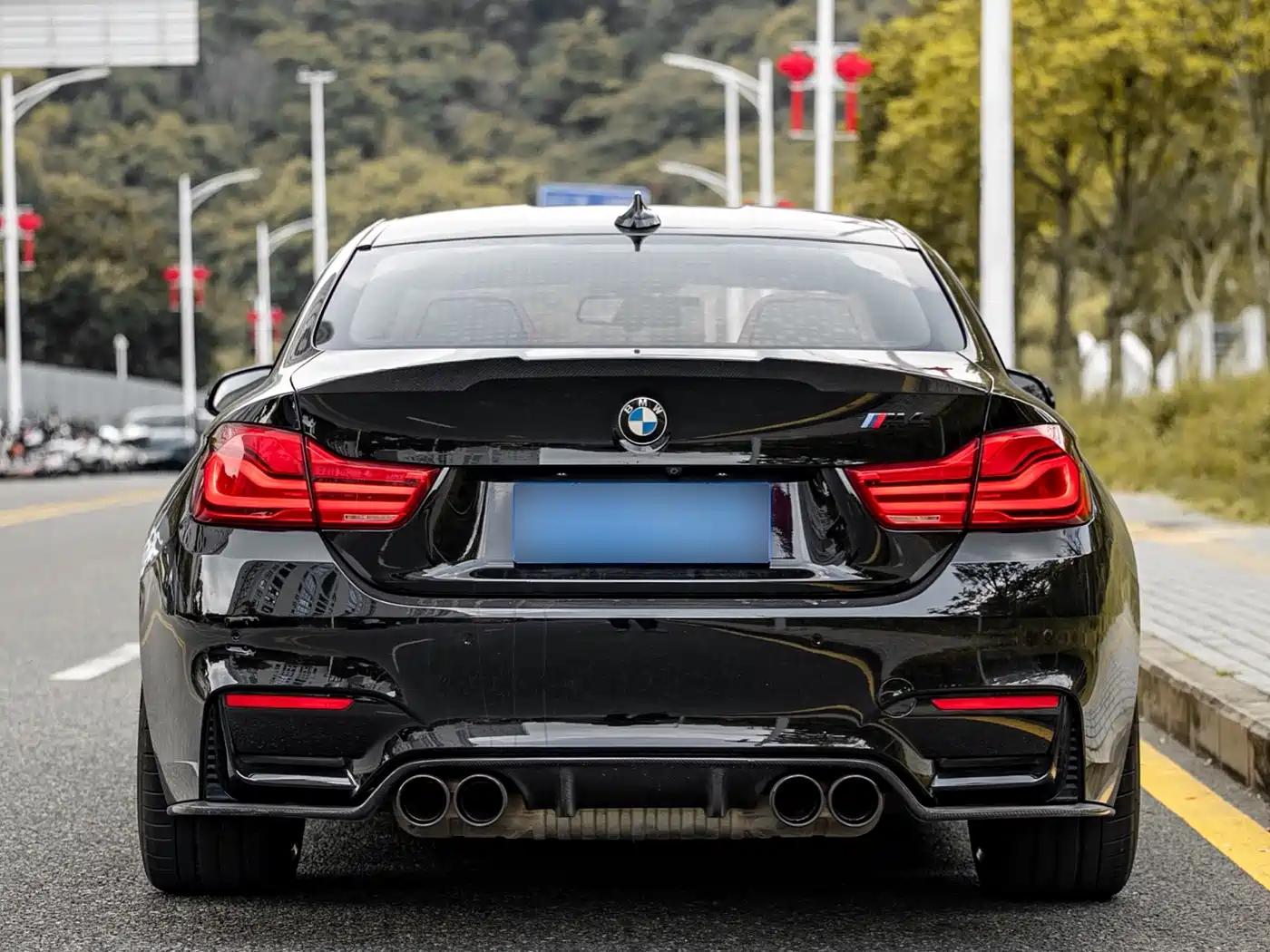 BMW M4 2017 M4 Coupe фото 17