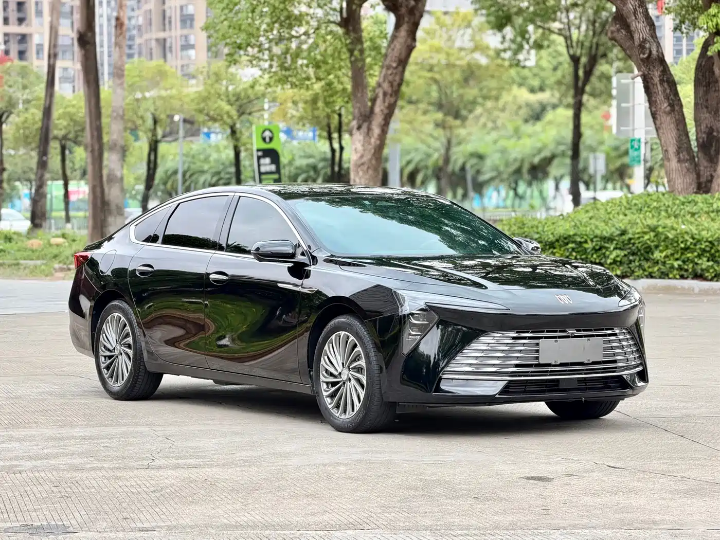 Buick LaCrosse 2023 28T Premium Edition фото 3