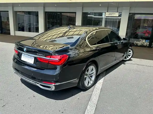 BMW 7 Series 2018 730Li Premium Type Excellence Package — фото 2