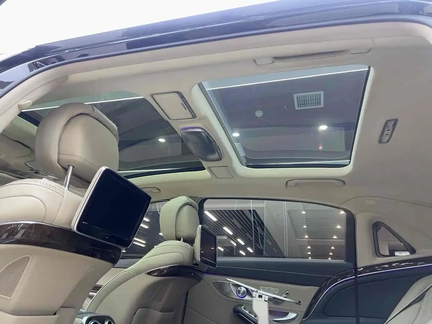 Mercedes-Benz Maybach S-Class 2015 S 600 фото 4