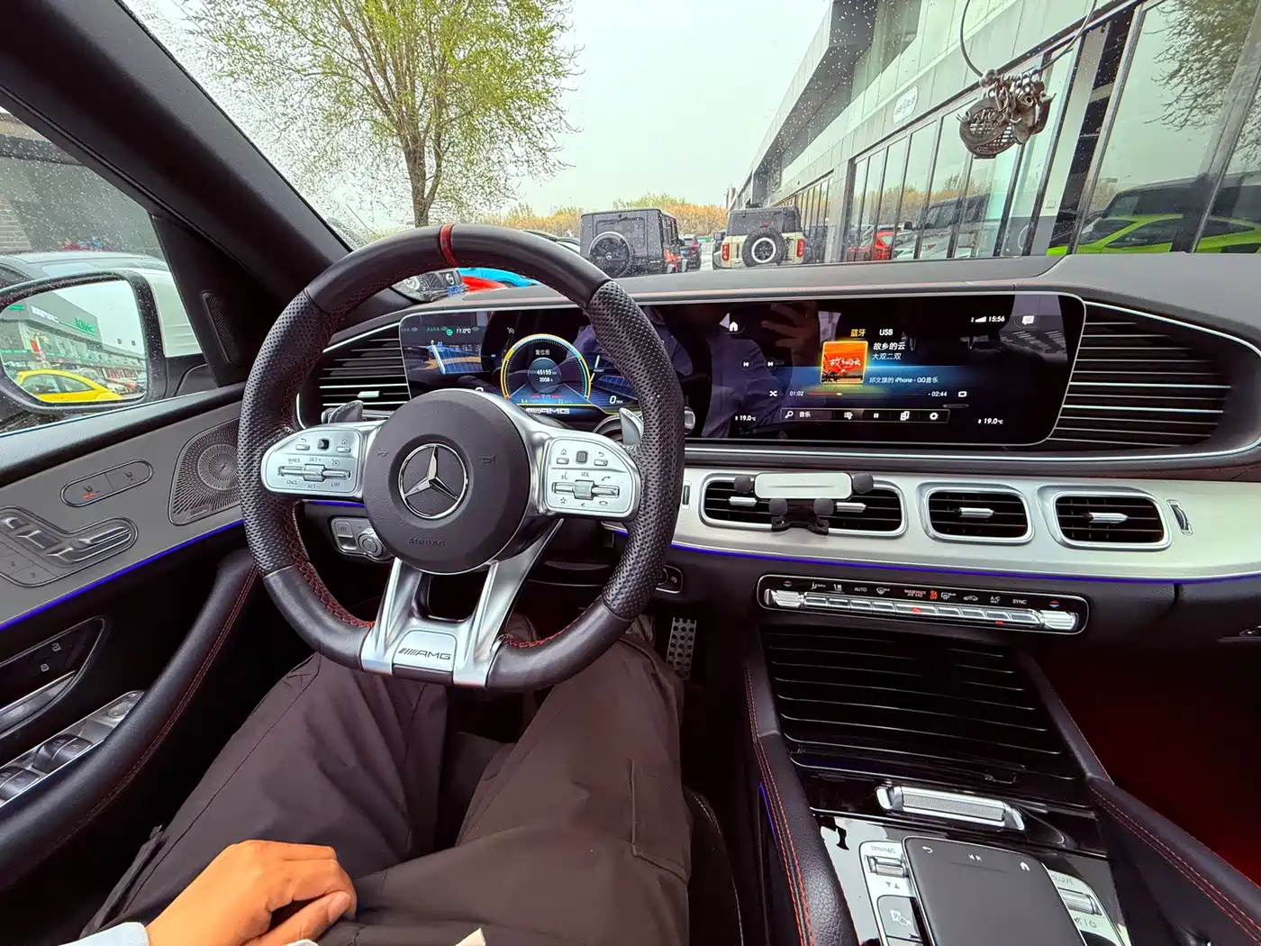 MERCEDES-BENZ GLE AMG