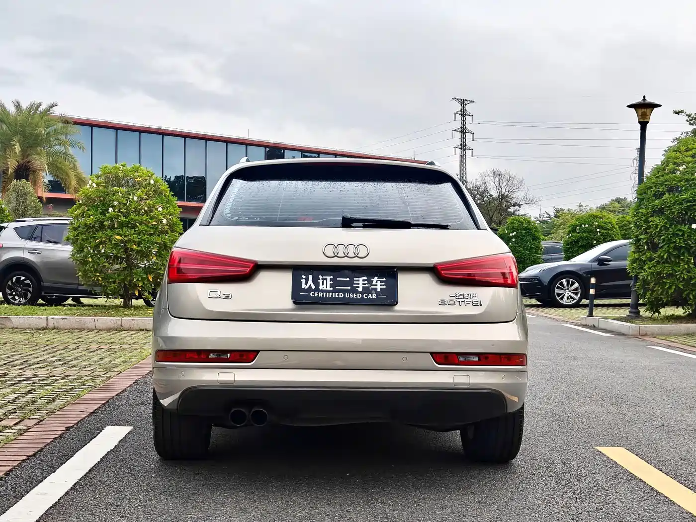 Фото 6 - Audi Q3