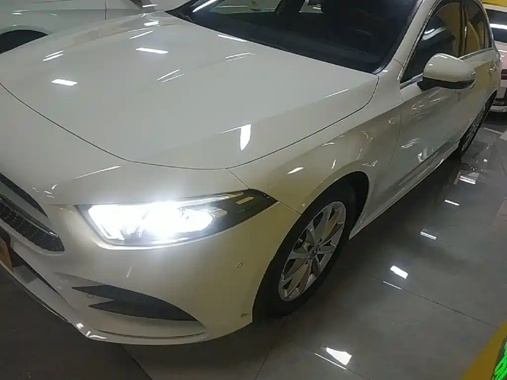 Mercedes-Benz A-Class 2021 A 200 L Sport Sedan Dynamic Type