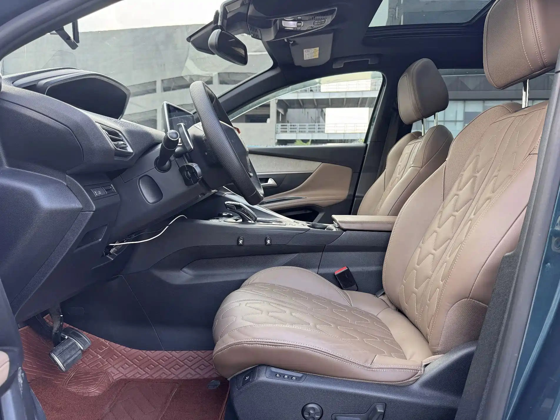 Photo 11 - Peugeot 5008