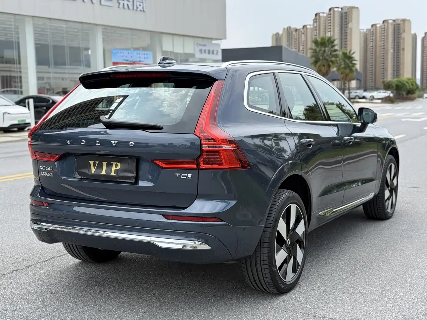 VOLVO XC60 PLUG IN HYBRID