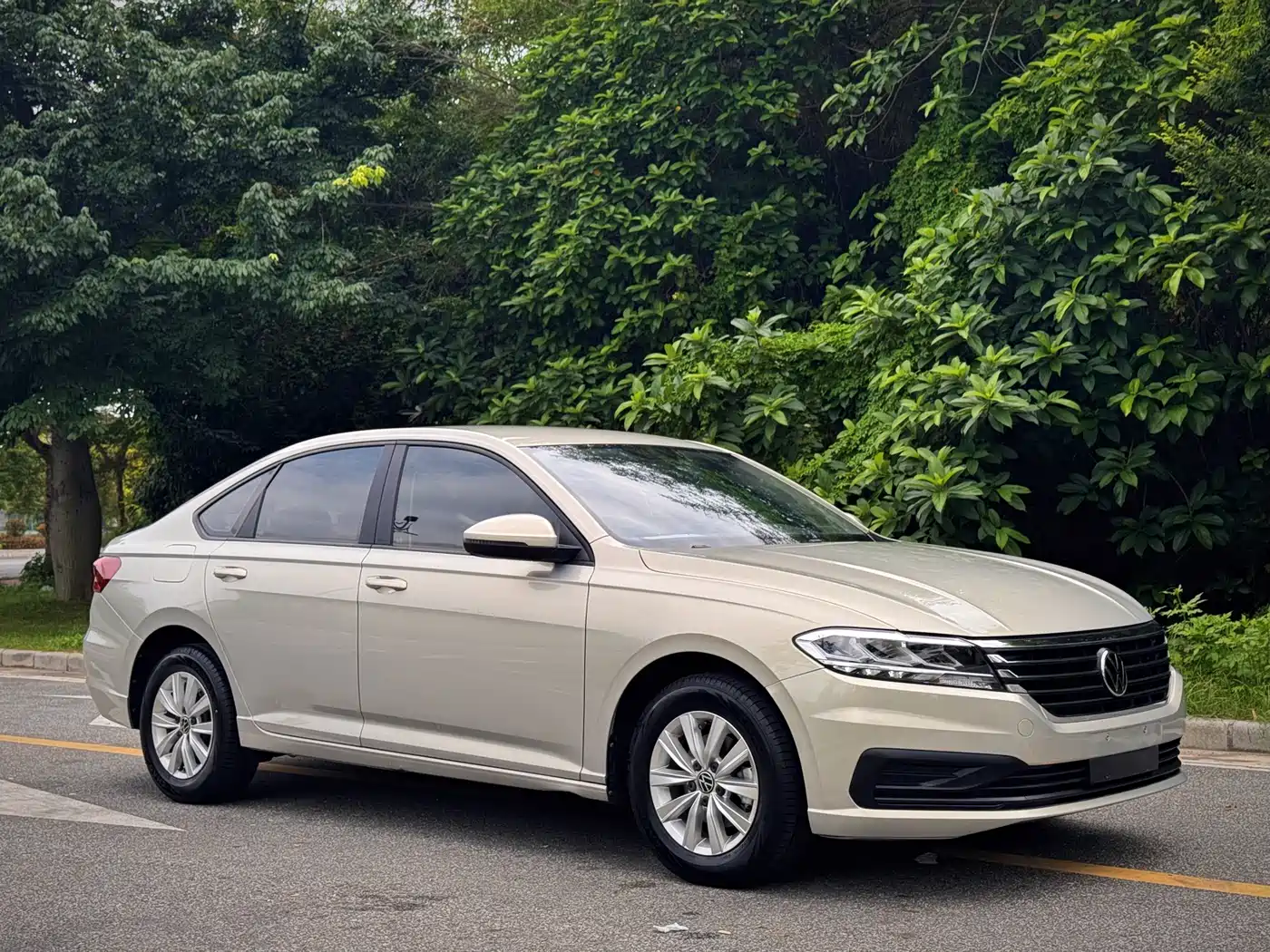 Volkswagen Lavida 2021 1.5L Automatic Trend Edition фото 3