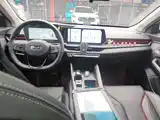 Фото 10 - Geely Binrui