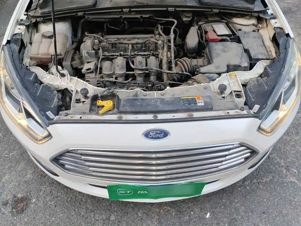 Ford Escort 2015 2015 1.5L Automatic Fashion