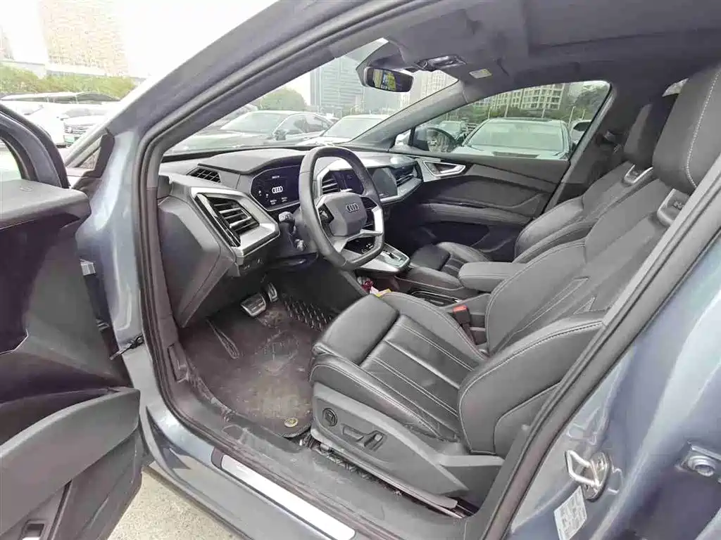 Audi Q4 e-tron 2022 40 e-tron Creation Edition фото 5