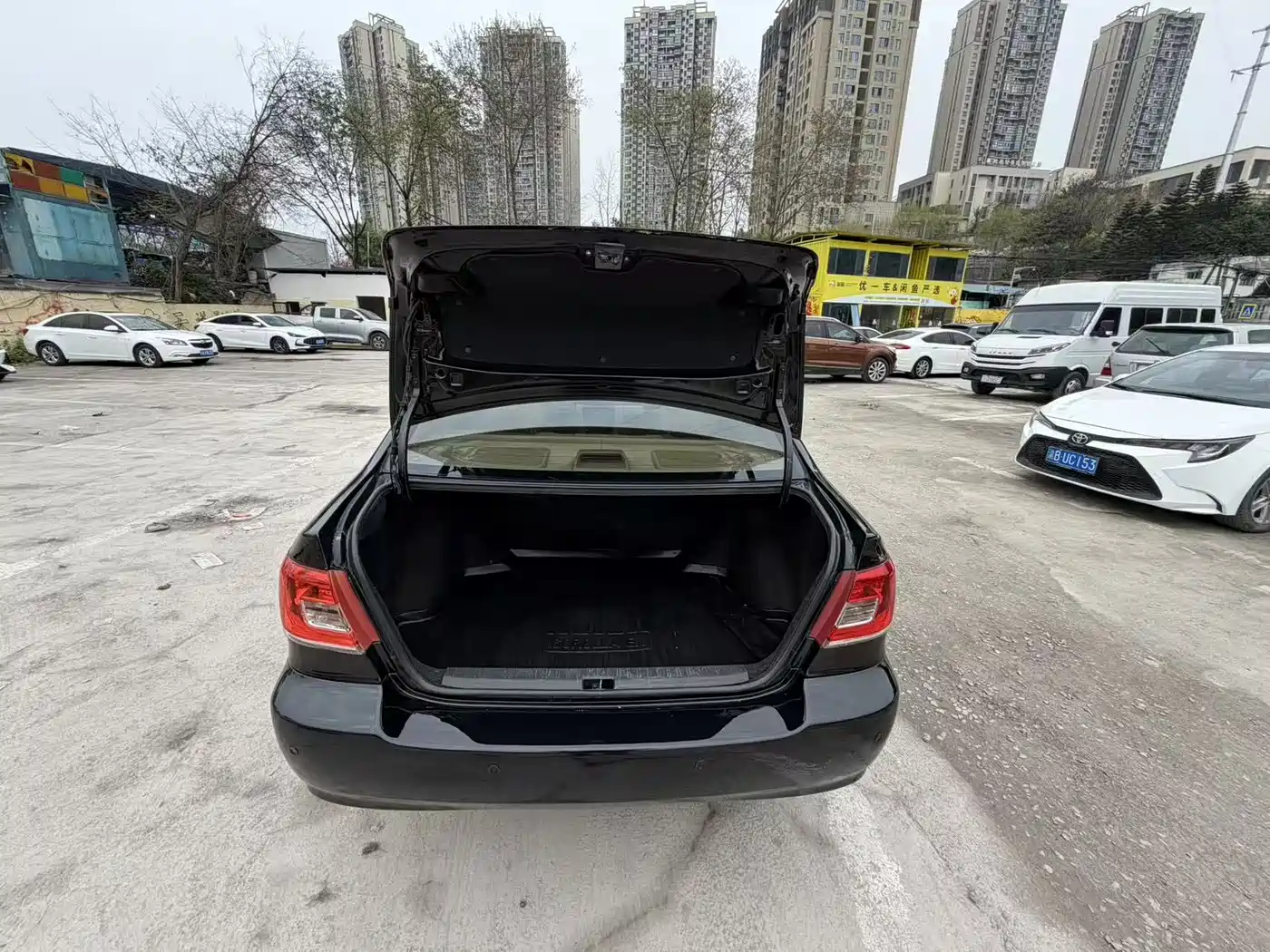 Toyota Corolla 2010 1.6L Automatic Classic Edition фото 12