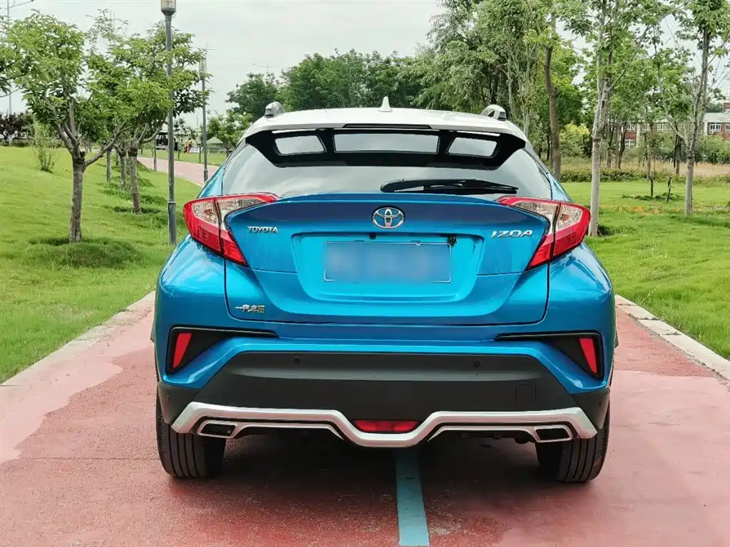 Toyota IZOA 2018 2.0L Yichi Edition China V фото 5