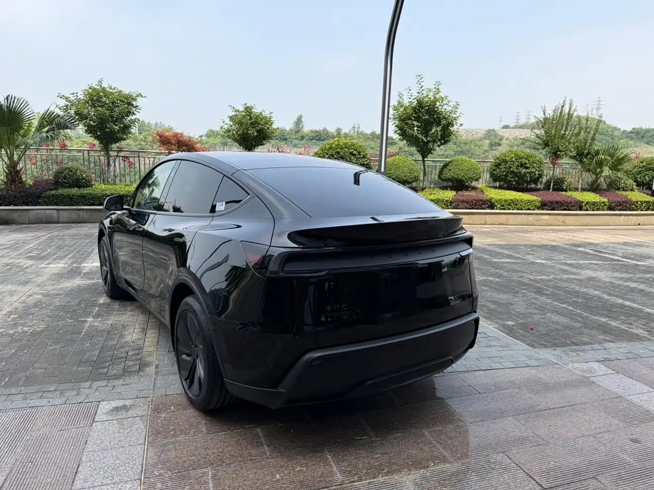 Tesla Model Y 2026 2026 Rear-Wheel Drive