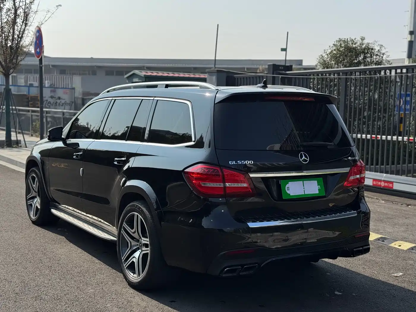 Mercedes-Benz GLS 2016 GLS 400 4MATIC Dynamic фото 4