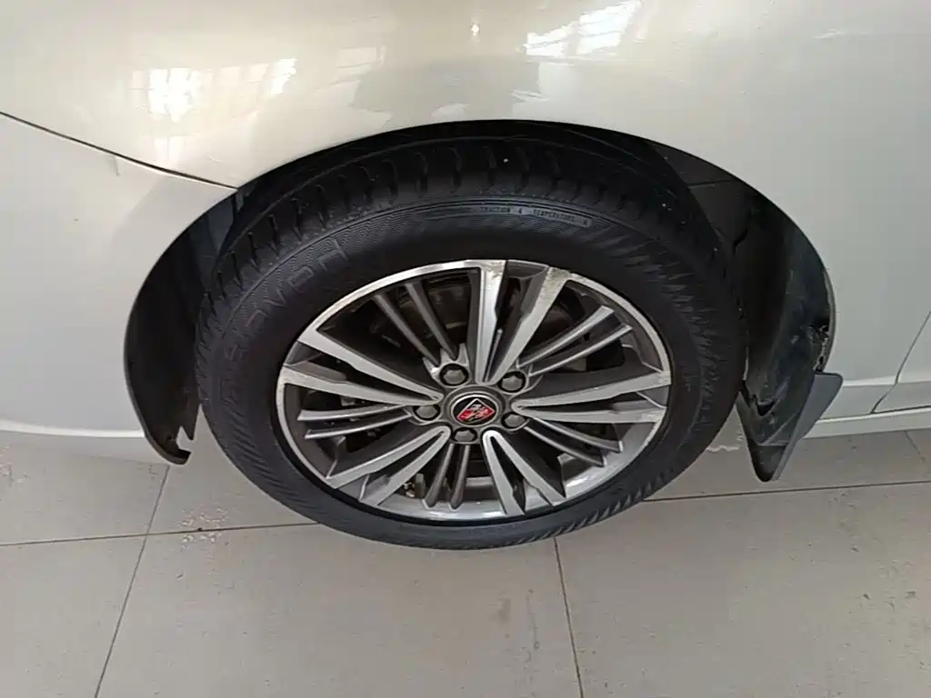 Roewe i5 2019 2019 1.5L Auto 4G Langhao Edition