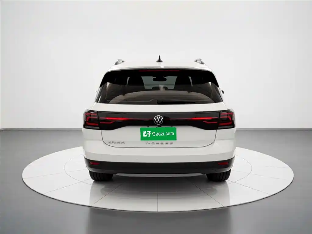 VOLKSWAGEN TU KAI