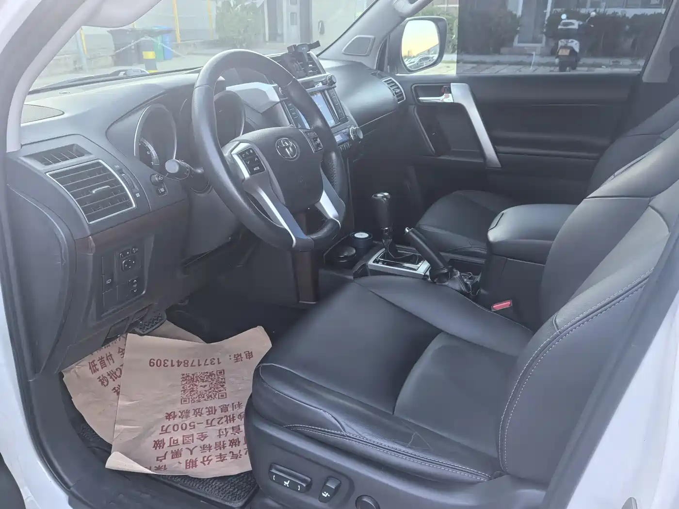 Toyota Prado 2014 4.0L Automatic TX-L фото 11