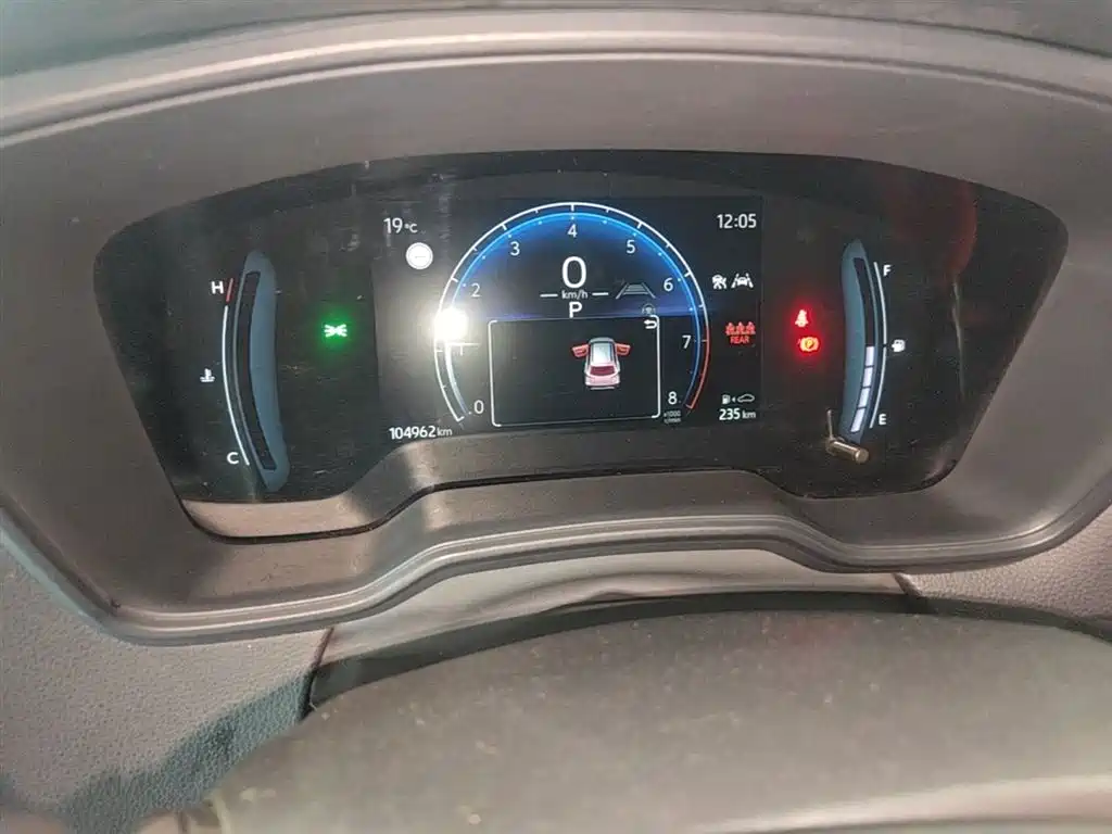 Toyota Corolla Cross 2023 2.0L Pioneer Edition фото 12