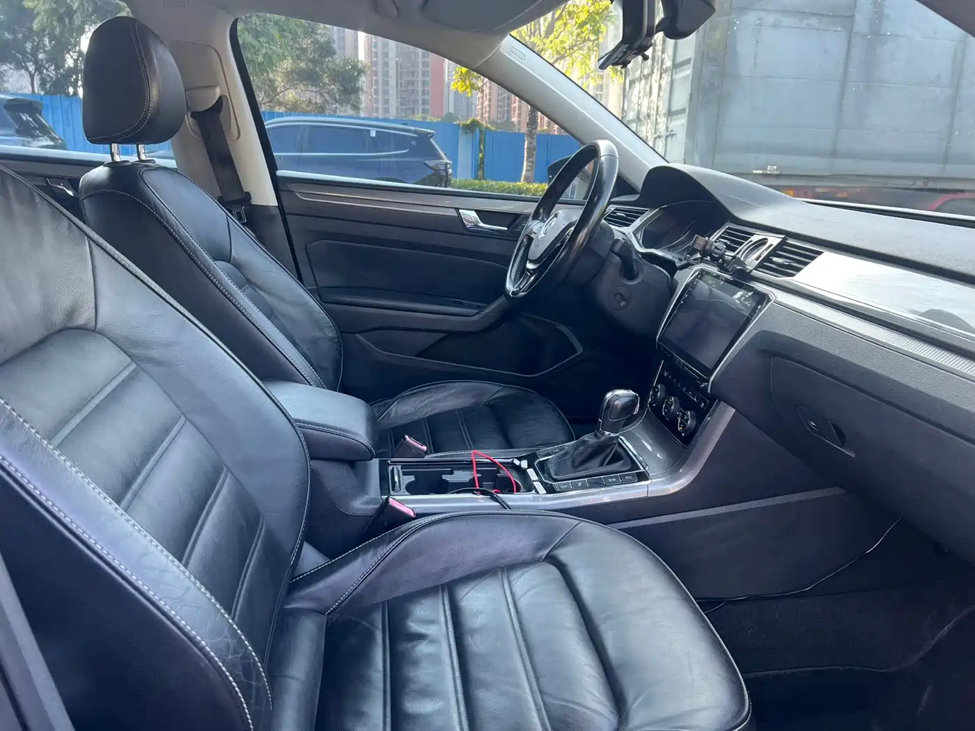 Volkswagen Passat 2017 330TSI DSG Prestige фото 5