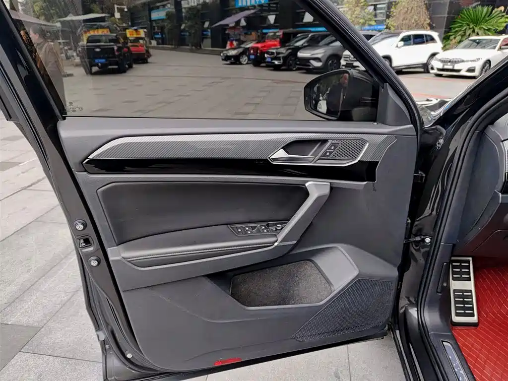 Volkswagen Tayron 2019 380TSI 4WD R-Line China V фото 6