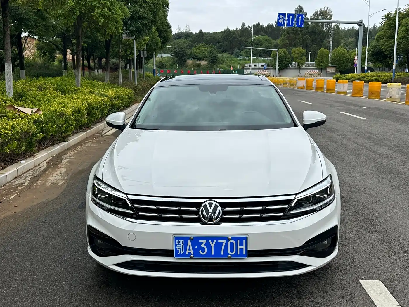 Volkswagen Lamando 2019 280TSI DSG Comfort Edition China VI фото 2