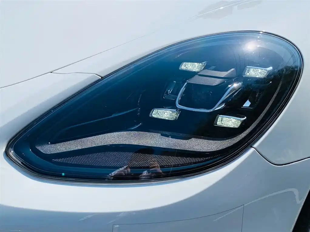 Porsche Panamera 2017 Panamera 3.0T фото 8