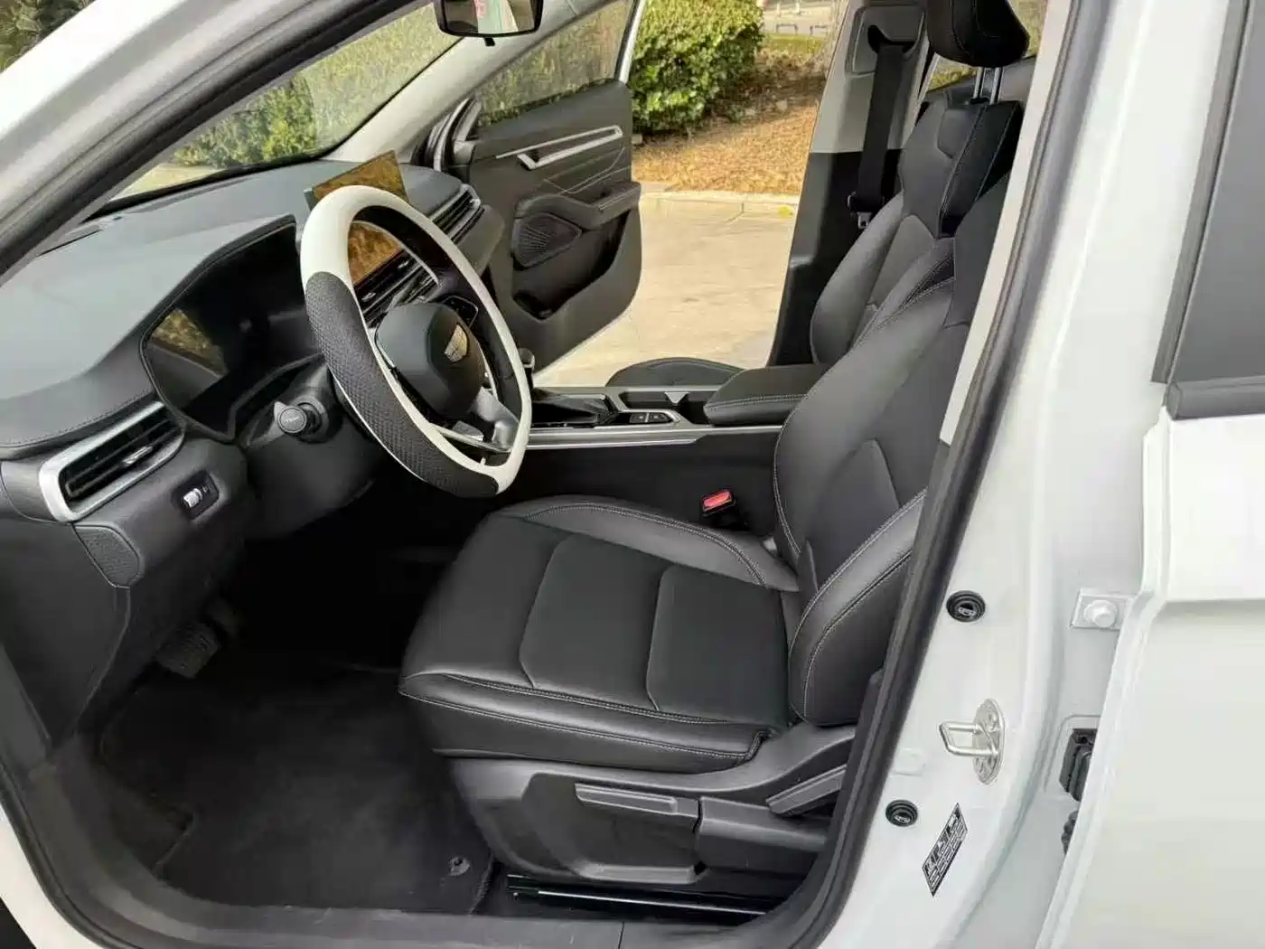 GEELY AUTOMOBILE EMGRAND