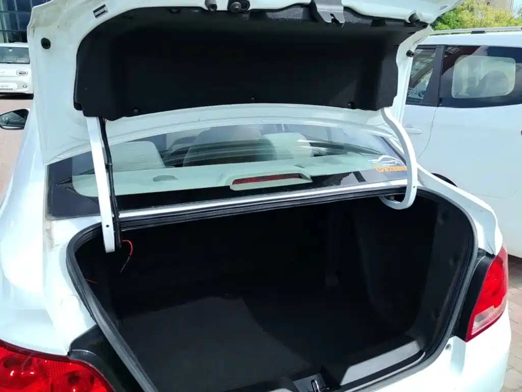 Chevrolet Sail 2018 2018 Sail 3 1.3L Manual Comfort Sunroof