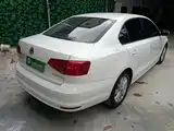 صورة 7 - Volkswagen Sagitar