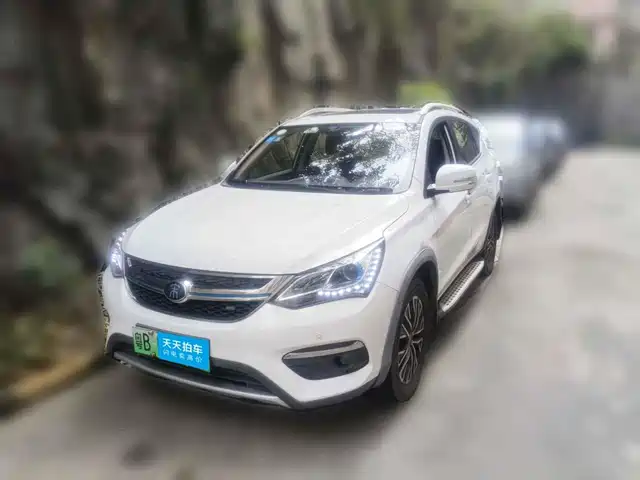  BYD Song New Energy 2017 Song DM 1.5TID Full-time 4WD Luxury