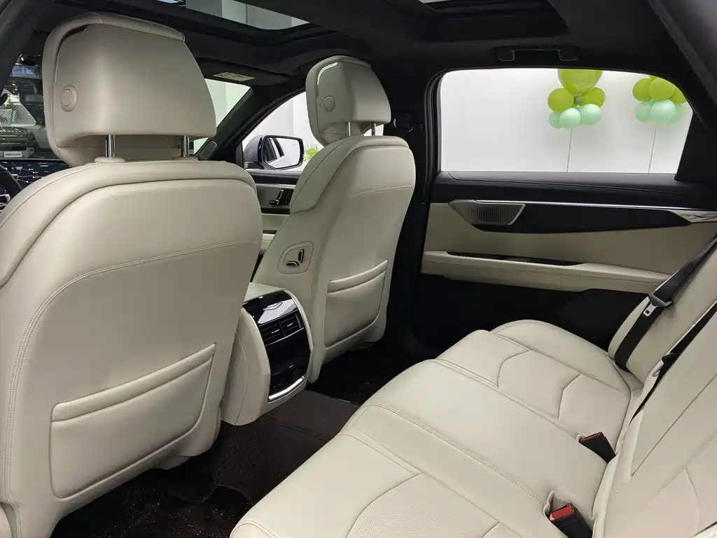 Cadillac CT6 2024 2023 28T Luxury Edition