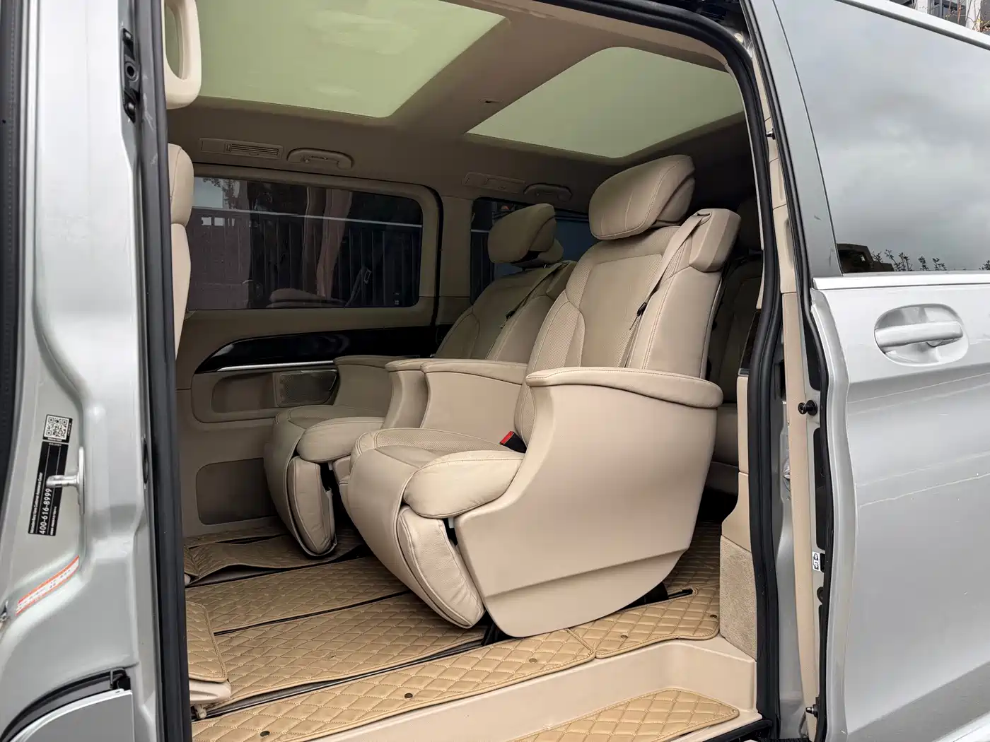 Mercedes-Benz V-Class 2016 V 260 Premium Edition фото 10