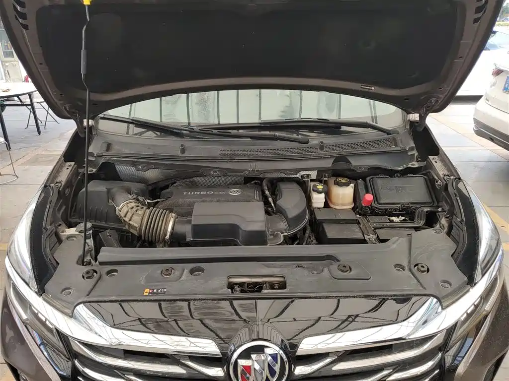 BUICK GL8