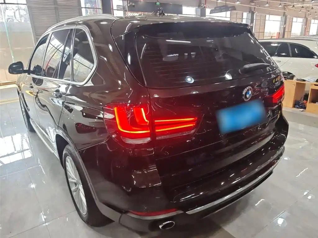 BMW X5 (Import) 2017 xDrive28i фото 24