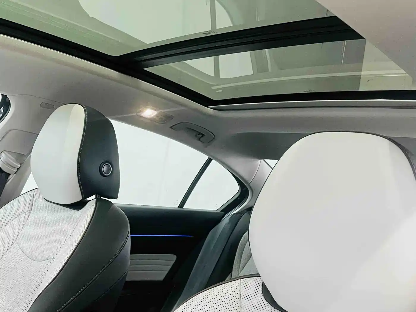 Volkswagen Magotan 2026 2026 Model 30 Million Special Selection 380TSI DSG Luxury