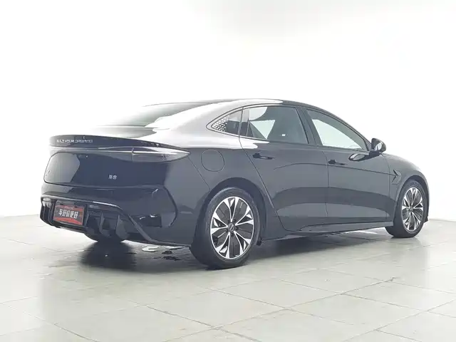 BYD Seal 2022 550km Standard Range RWD Premium — фото 2