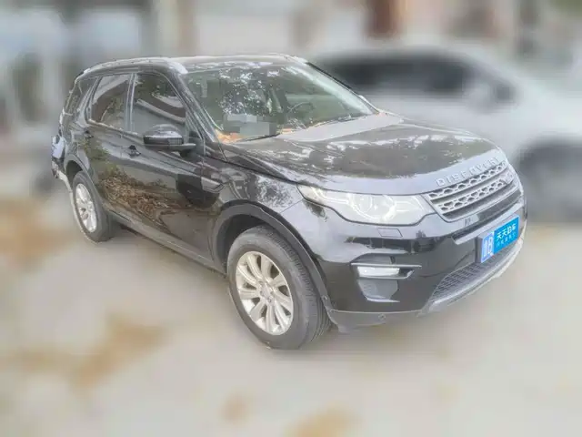 Land Rover Discovery Sport 2019 240PS SE Edition China V — фото 3