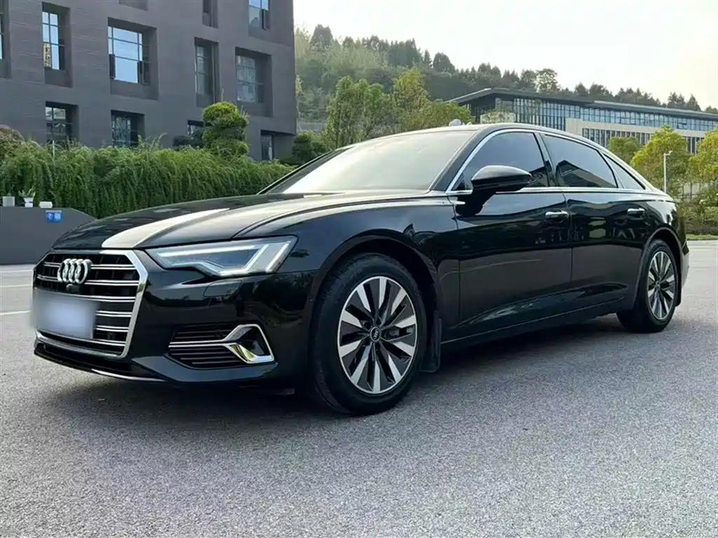 Audi A6L 2023 45 TFSI Premium Selection Elegance фото 2