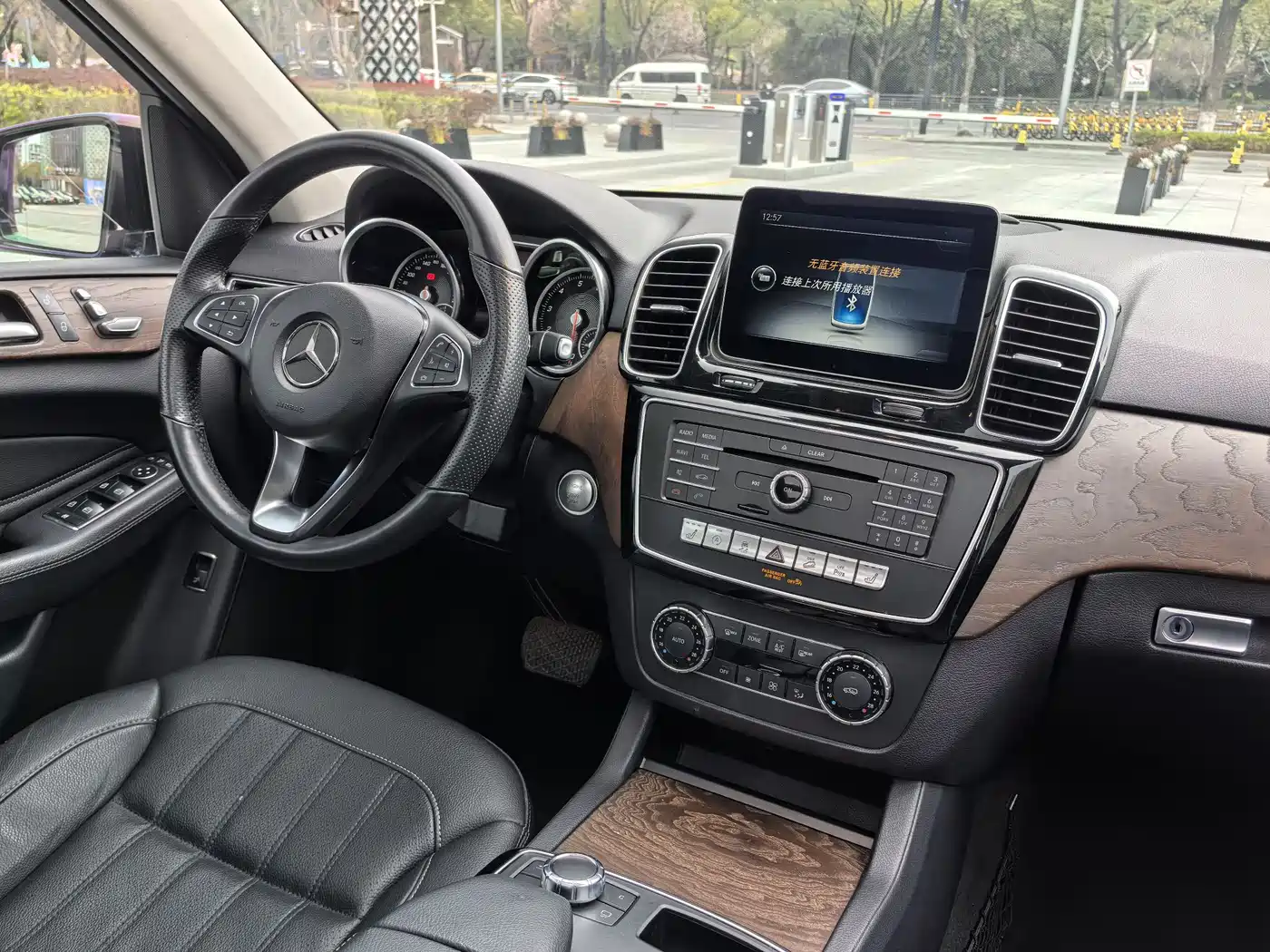 MERCEDES-BENZ GLE