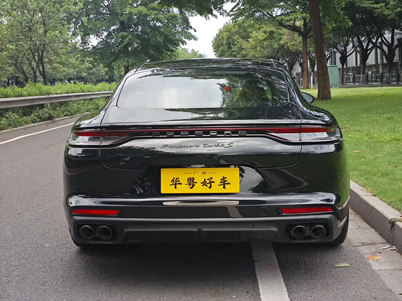 Porsche Panamera 2022 Panamera Executive Long Wheelbase 2.9T фото 3