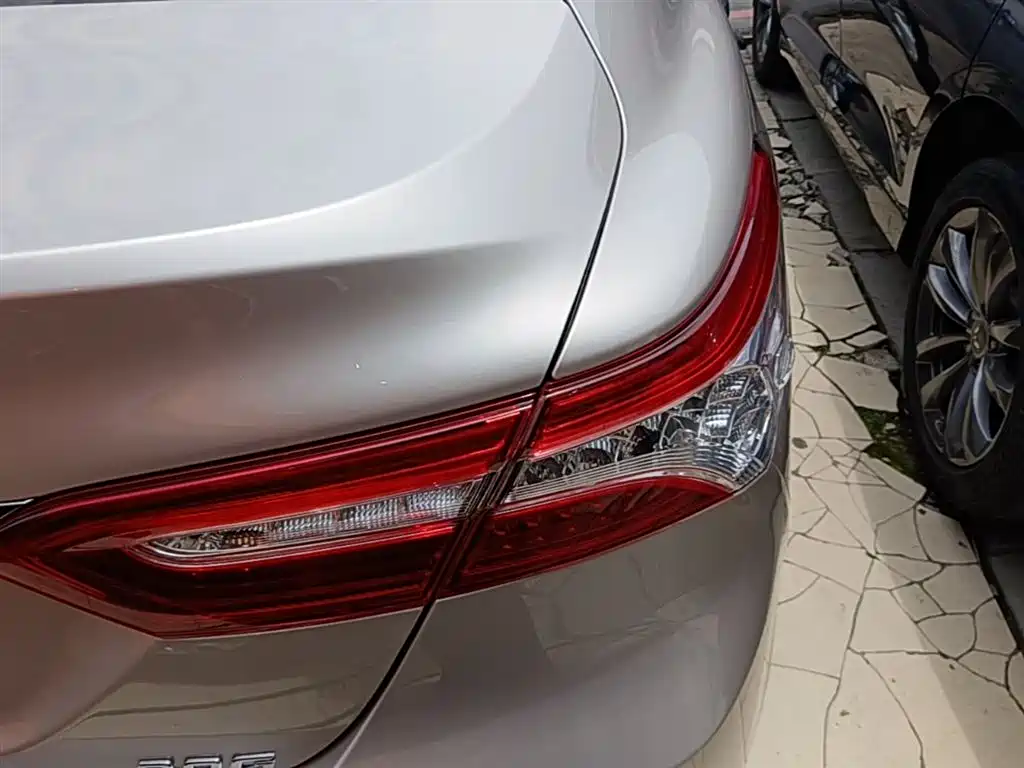Toyota Camry 2021 2.0G Luxury Edition фото 8